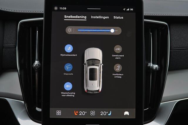 Volvo XC90 T8 Recharge AWD Black Edition Ultra Dark Exec. Ed. - Luchtvering - Panorama/schuifdak - IntelliSafe Assist & Surround - 360º Camera - Bowers & Wilkins audio - Adaptieve LED koplampen - Verwarmde voorstoelen, stuur & achterbank - Parkeersensoren voor & ach