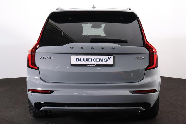 Volvo XC90 T8 Recharge AWD Ultra Dark Exec. Ed. - Luchtvering - Panorama/schuifdak - IntelliSafe Assist & Surround - 360º Camera - Bowers & Wilkins audio - Adaptieve LED koplampen - Verwarmde voorstoelen, stuur & achterbank - Parkeersensoren voor & achter - Elektr.