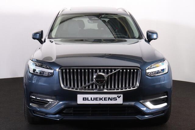 Volvo XC90 T8 Recharge AWD R-Design - Luchtvering - Panorama/schuifdak - IntelliSafe Assist & Surround - 360º Camera - Harman/Kardon audio - Adaptieve LED koplampen - Verwarmde voorstoelen, stuur & achterbank - Parkeersensoren voor & achter - Elektr. bedienb. voorst