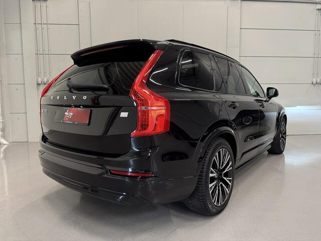 Volvo XC90 T8 Recharge AWD R-Design PANO/LUCHTVERING/TREKHAAK/H&K/MEMORY/ZWART LEER/GOOGLE/CARPLAY/ACC/PILOT-ASSIST/20"/PRIVACY/VOLLEDIG VOLVO DEALER HISTORIE