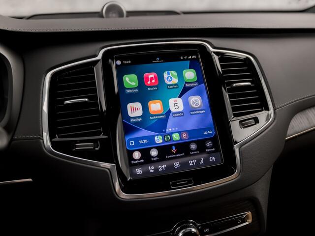 Volvo XC90 2.0 T8 Recharge AWD Plus Bright 7 Persoons 456Pk Automaat (ULTIMATE DARK, PANORAMADAK, LUCHTVERING, BOWERS&WILKINS, ALCANTARA HEMELBEKLEDING, HEAD-UP DISPLY, MEMORY SEATS, 360 CAMERA, STOELVENTILATIE, TREKHAAK, NIEUWSTAAT)