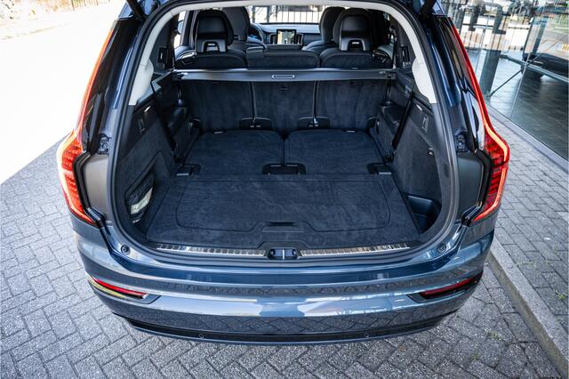 Volvo XC90 2.0 T8 Plug-in hybrid AWD Plus Dark ** Panodak ** Harman/Kardon ** Trekhaak ** HUD