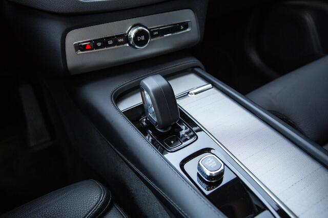Volvo XC90 2.0 T8 Recharge AWD Plus Dark 7p. , Panoramadak, Adap. cruise, Trekhaak,