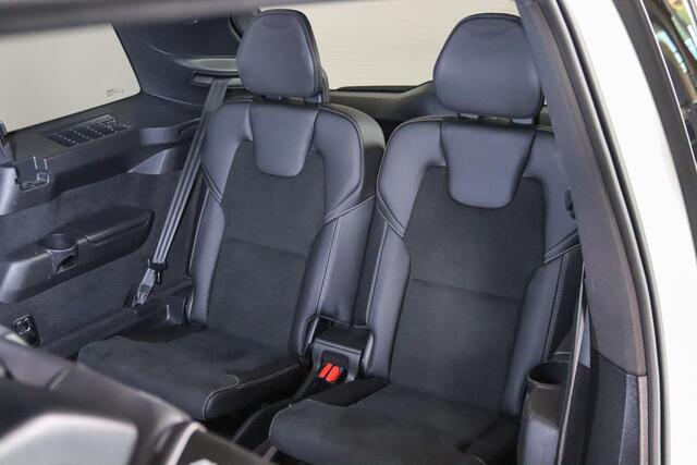 Volvo XC90 2.0 T8 Recharge AWD R-design 455PK 7-Persoons, Longrange, Trekhaak draaibaar, Pilot Assist, ACC, Blind Spot