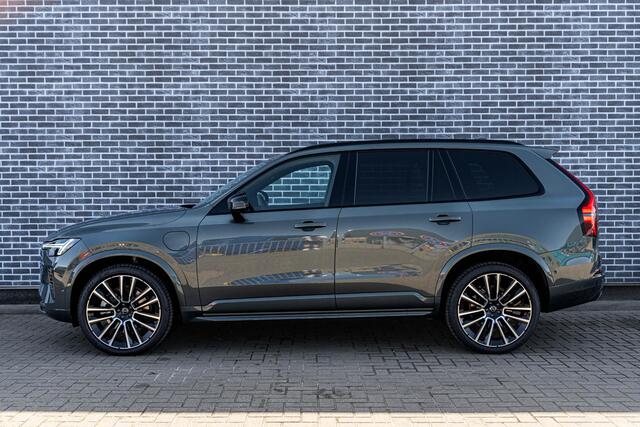 Volvo XC90 T8 Plug-in hybrid AWD Ultra Black Ed. Exec. | Google | Long Range | Panoramadak | Bowers & Wilkins Audio | Massagefunctie | Keyless | Luchtvering | Stoelverwarming & Ventilatie | Head-Up Display | Getint Glas | Elek. Achterklep | Stuurverwarming | Memory 
