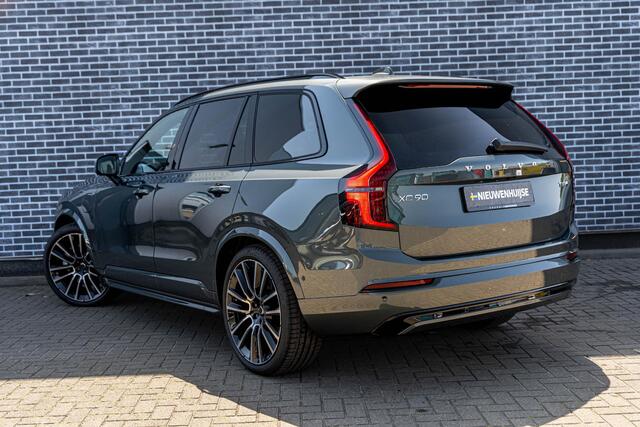 Volvo XC90 T8 Plug-in hybrid AWD Ultra Black Ed. Exec. | Google | Long Range | Panoramadak | Bowers & Wilkins Audio | Massagefunctie | Keyless | Luchtvering | Stoelverwarming & Ventilatie | Head-Up Display | Getint Glas | Elek. Achterklep | Stuurverwarming | Memory 