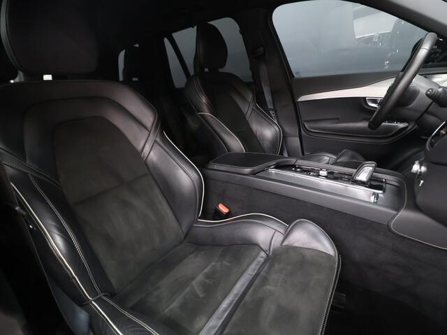Volvo XC90 2.0 T8 Recharge AWD R-Design 7P [ADAPTIVE CRUISE, HARMAN/KARDON, MEMORY SEATS, TREKHAAK UITKLAPBAAR, STUURVERWARMING, APPLE CARPLAY, ANDROID, SFEERVERLICHTING, STOELVERWARMING, CAMERA, CLIMATE 4-ZONE, KEYLESS ENTRY