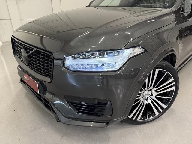 Volvo XC90 T8 Recharge AWD R-Design 49.000km/PANO/LUCHTVERING/TREKHAAK/22"/HEAD-UP/H&K/LEER-ALCANTARA R-DESIGN SP. STOELEN/MEMORY/ACC/PILOT-ASSIST/PINE-GREY/NET OH BEURT GEHAD BIJ VOLVO