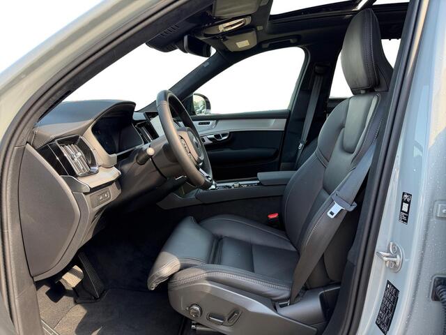Volvo XC90 2.0 T8 Plug-in hybrid AWD Ultra Black Edition